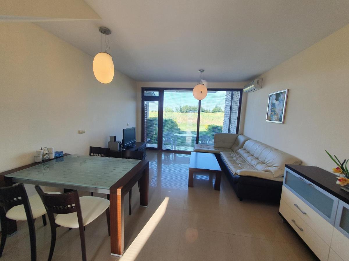 Golf Villa In Lighthouse Golf & Spa Resort Balchik Extérieur photo